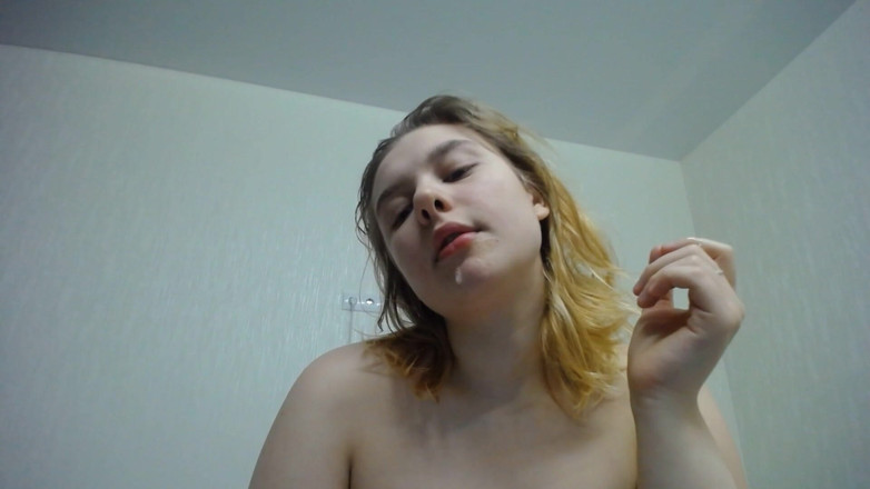 JuiceLussie: Seks na twarzy