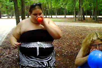 BBW nurse Vicki adventures with friends: 2 толстушки wieje i wyskakuje balon