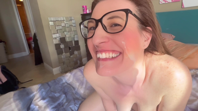 Sexy Nurse Jenn: Hotsauce POV