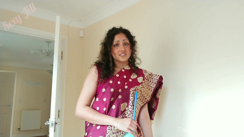 POV_Indian: Teen la cameriera indiana deve scopare il suo capo