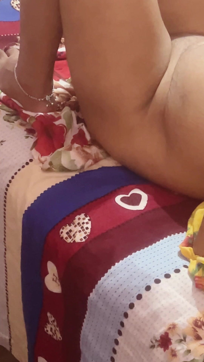 Nepali Closeup: Adik ipar dicrot sperma berkali-berkali