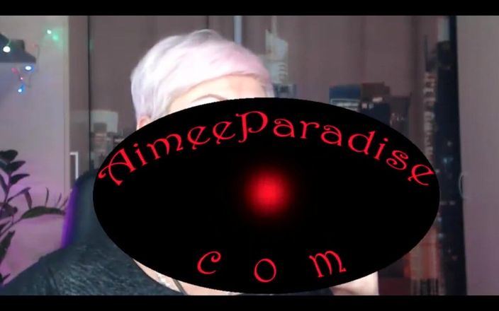 AimeeParadise: A garrafa na buceta madura molhada de Kinky Mature!