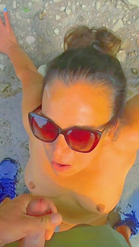 น้ําแตกใส่หน้าชายหาดกับเพื่อนเมีย -mo ยิงน้ําเงี่ยนช้าๆ