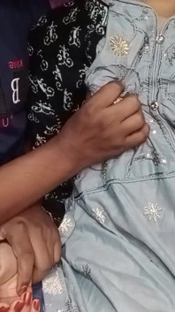 Adik tiri dan abang tiri berkongsi katil dan kongkek kasar keras