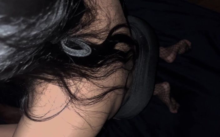 memewmbem: Elle essaye le hotwifing avec Bokep Indo, fille à gros nichons