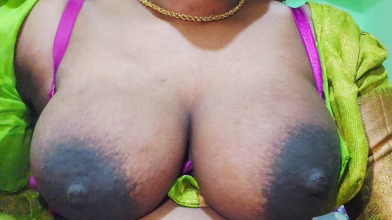 Desi Mohini: Indian Hot Wife Bedroom Came Out Mouth with Boyfriend