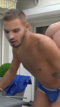 Užijte si toto úžasné francouzské porno Amator Bez sedla s chlápek tak sexy