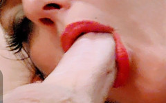 Deep Throat MYLF: Macecha chce hrát