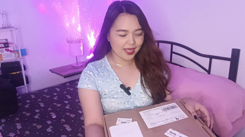 AsianSharinami: Rozbalení mého 25k dárek pro odběratele z Pornhubu