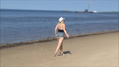 RedRoseRus: Duże tyłki w dżinsowych szortach 3