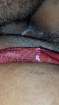 Ten człowiek podniósł moją dupę i zostawił ją szeroko otwartą