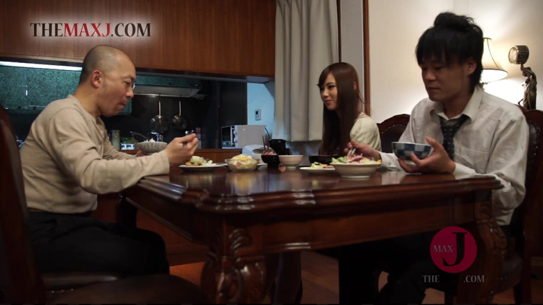 Asian happy ending: Sexy Asian teen gets caught in sex action