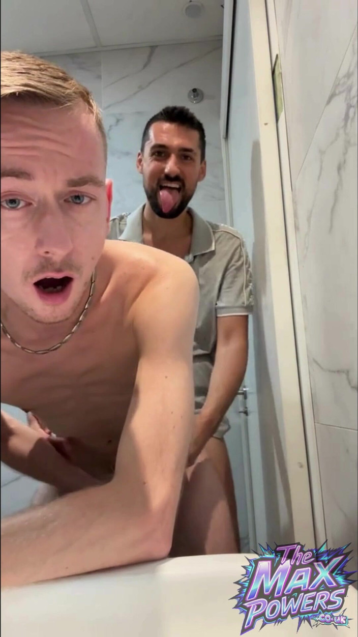 The Max Powers: Liam Harding &amp; Max Powers Ficken in Öffentlichen Toiletten