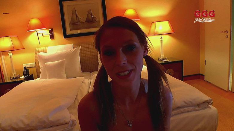 GGG John Thompson Studio: Ggg John Thompson - Mandi Cum Saat Gangbanging Di Ruang Bawah...