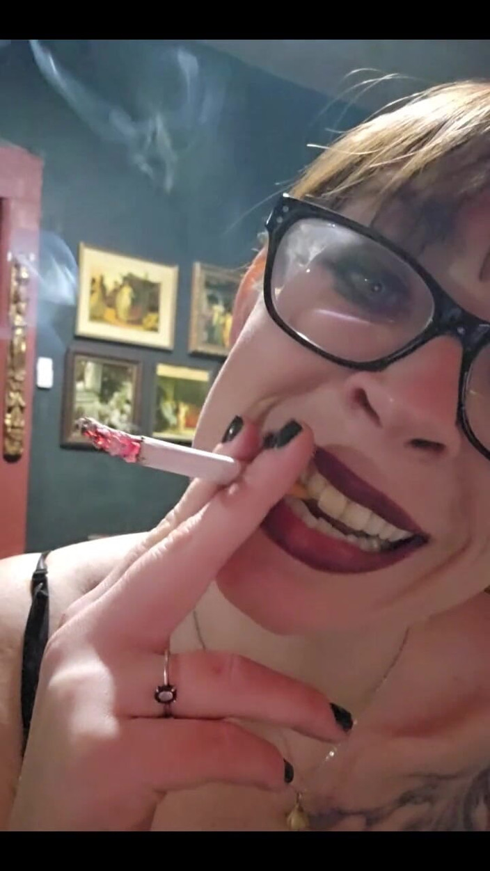 MistressThrope: ดูคืนวันศุกร์