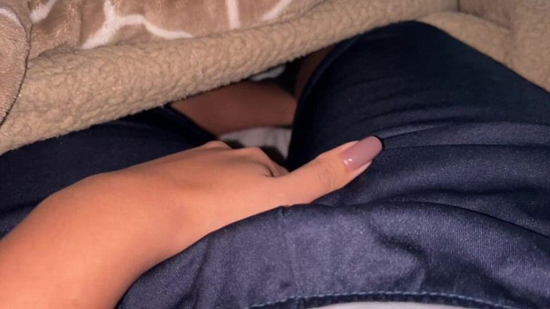 AngelNovinha: 수업 후 시리카를 이길 기회를 잡았어