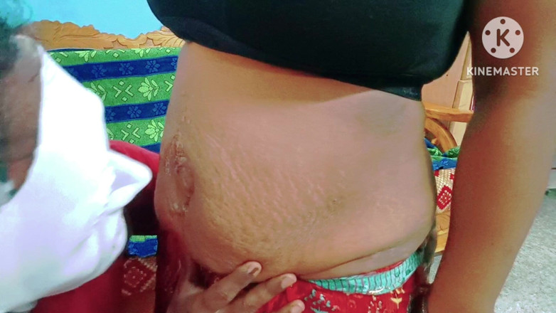 Sweethoneybgl: Le nombril sexy de la tatie voisine suce avec du...