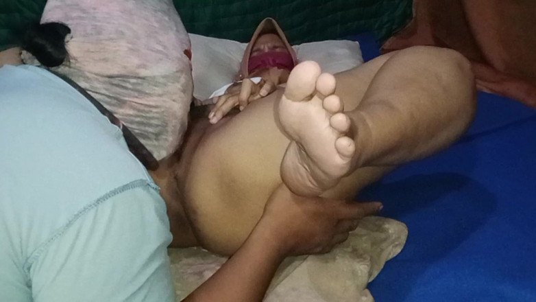 Babang endut: Indonezja Cipka mojej macochy prosząca o lizanie i jebanie część 2