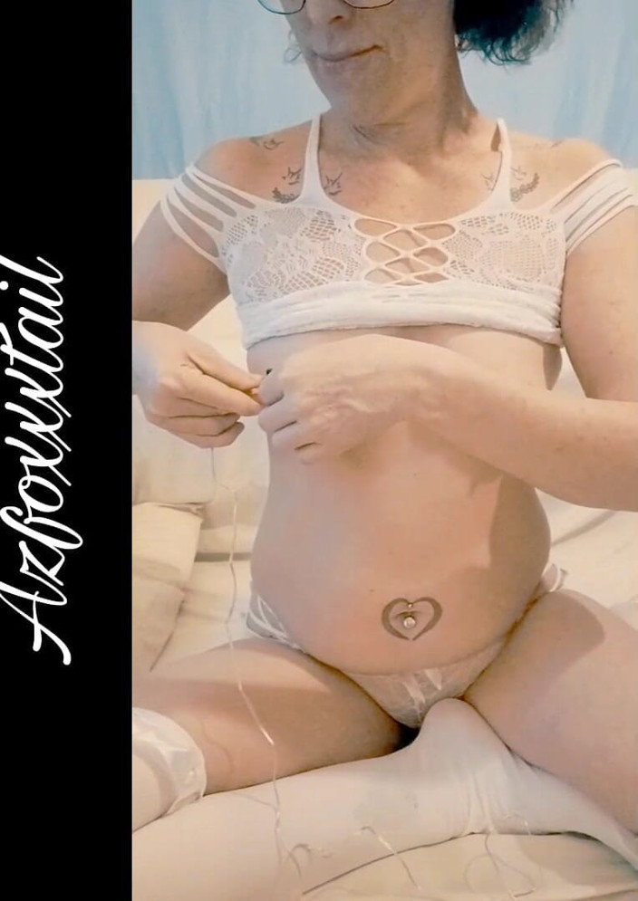 AzFoxxxTailPhelicia: 振動ニップクランプ 22-03-23