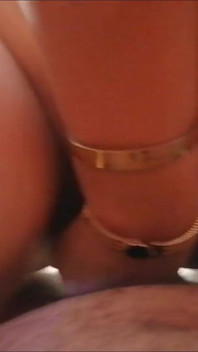 Big Ass Arab Girl Bouncing