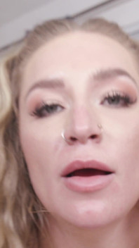 Senti la connessione sensuale con natalie brooke con Jax Slayher