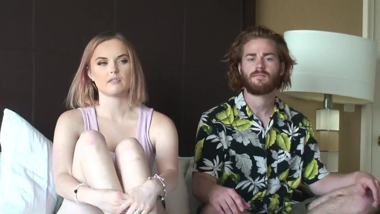 Video Wonderland Productions: River Fox liebt es zu ficken