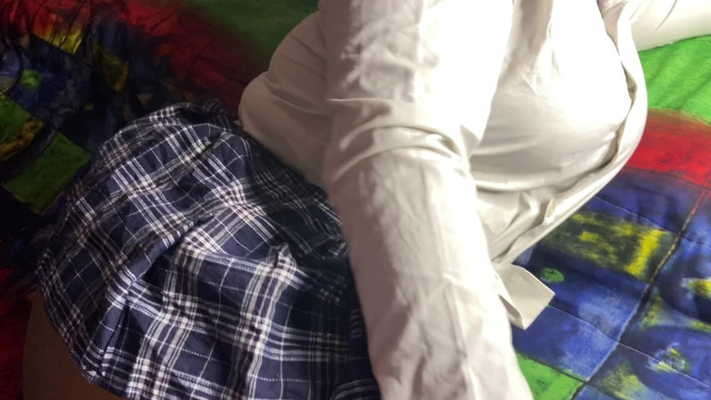 Angoori: Follada a una chica universitaria con placer, voz hindi