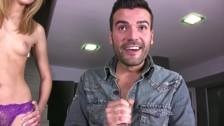 Big Dong Pleasures: Velký penis jí vrtá do zadku
