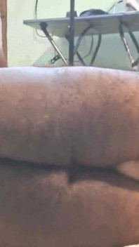 Seksowna milf zdesperowana dla hardcorowego seksu