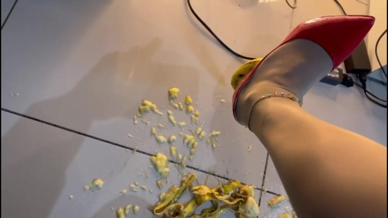 Maeling: Domme Boss Crushing Your Cock Banana in Red High Heels