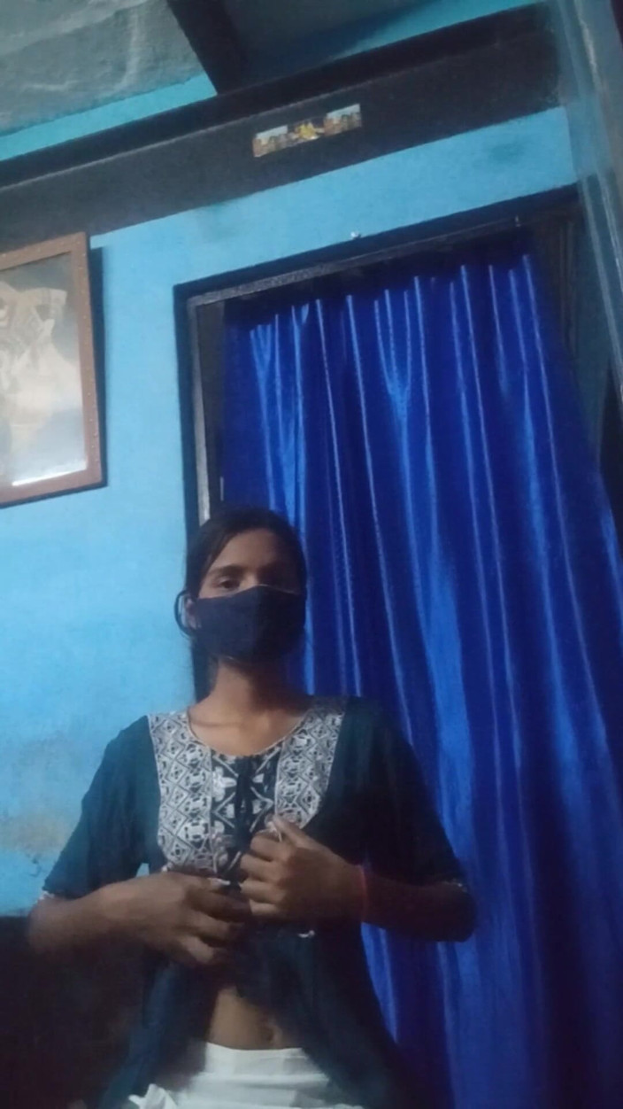 priya324: 私のおっぱいサイズ