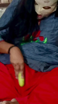 When Didi Was Alone in the Village, I Saw in the Room Didi Is Trying to Put Cucumber in Her Vagina Part 1