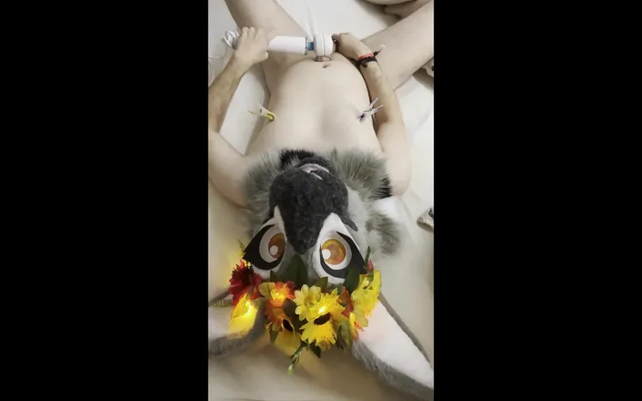 PetMillie: Furry Fursuit Cum on Face. Cum on Own Fursuit Head....