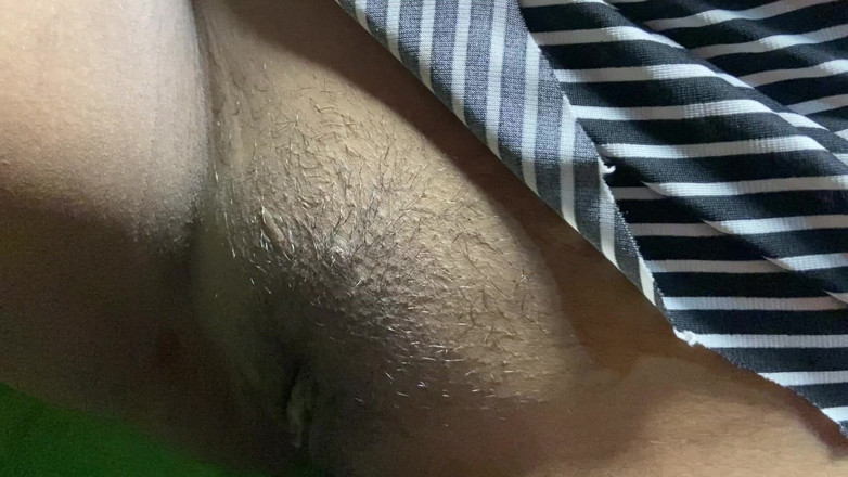 Angoori: La matrigna ha lasciato la sua ragazza sola a casa...