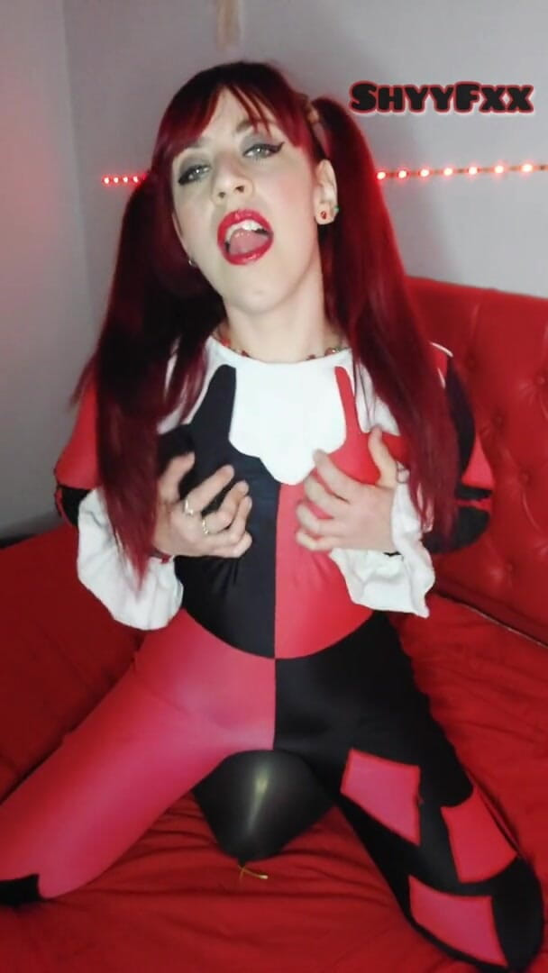 Tu Gauchita Argentina: Shyyfxx ハーレイ・クイン Fejrer Sin Fdselsdag og Sender Jokeren til Hendes Nsker...