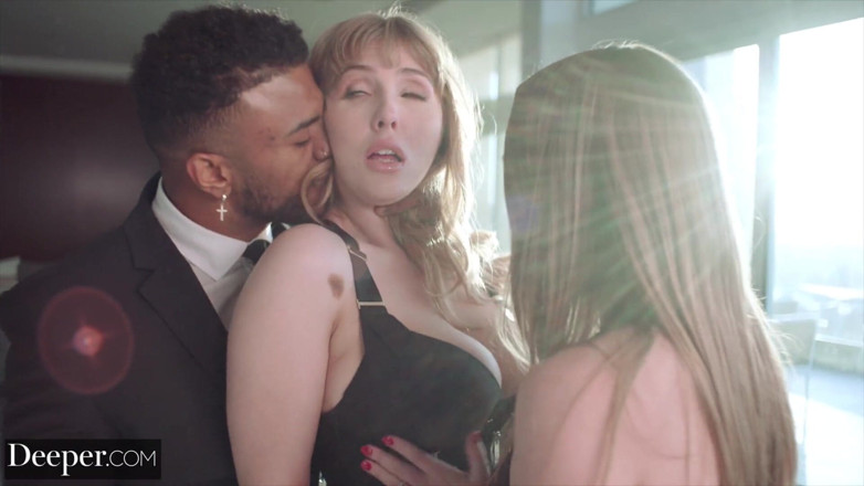 Deeper: Profundo. Laney e Troy fazem sexo a três intenso com...