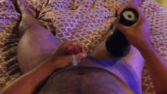 Muscleoso: Sexy behaart, bulliger latino-hengst Ric Ram spielt mit fleshlight, abspritzen