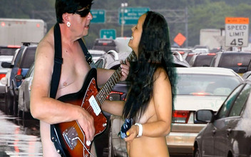 ADAMANDEVE: Causando un atasco en los Estados Unidos con Garabas y...