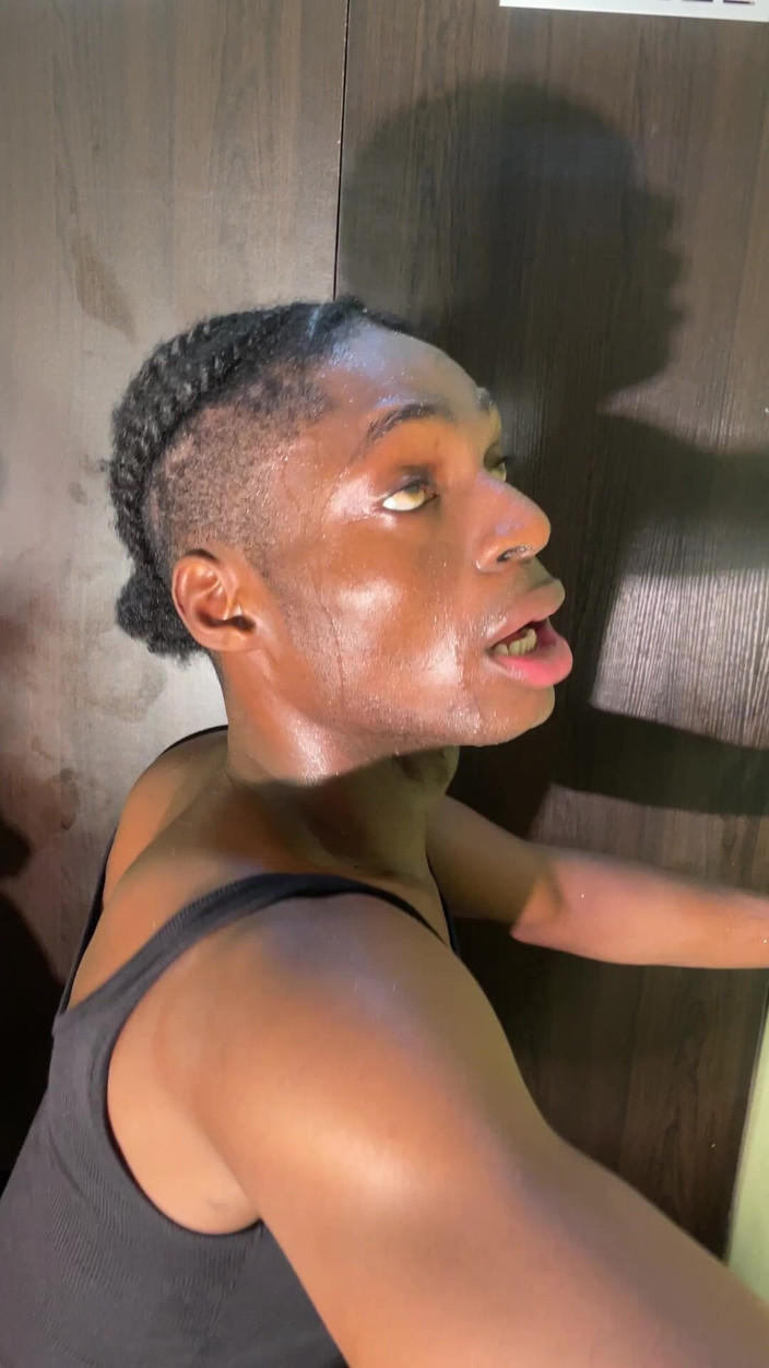 Vicfairy: Schwarzer schwanz