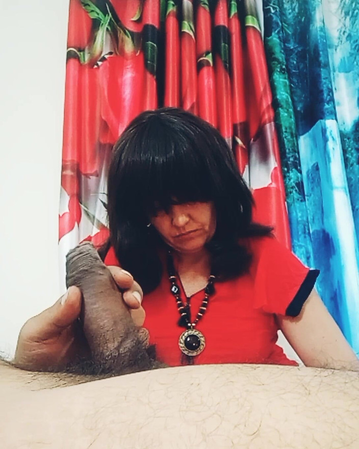 Bolly Karma: Hiburan untuk istri nakal