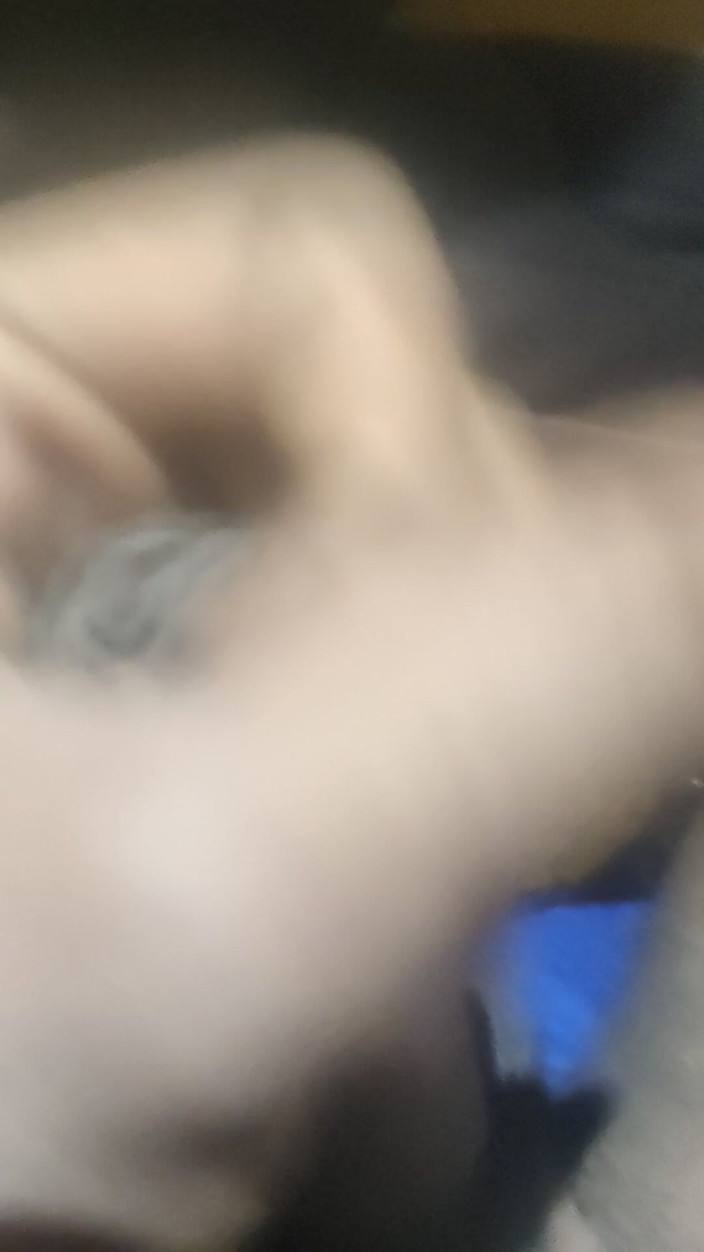 Gigolo Tv: Aku jadi gila melihat masa mudamu