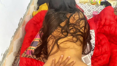 Moyna: Cặp đôi thực sự tận hưởng đêm mãnh liệt cùng nhau