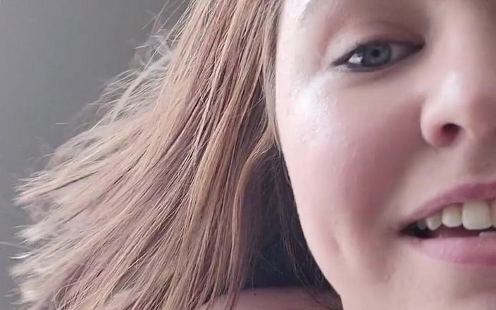 KinkyKatie: 我参观了我的新幸福房子！