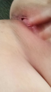 Squirting Lil Pussy