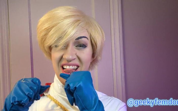 Geeky Femdom: Powegirlのおっぱいマインドコントロールシンプス