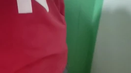 타밀 소년 리프트 손 작업