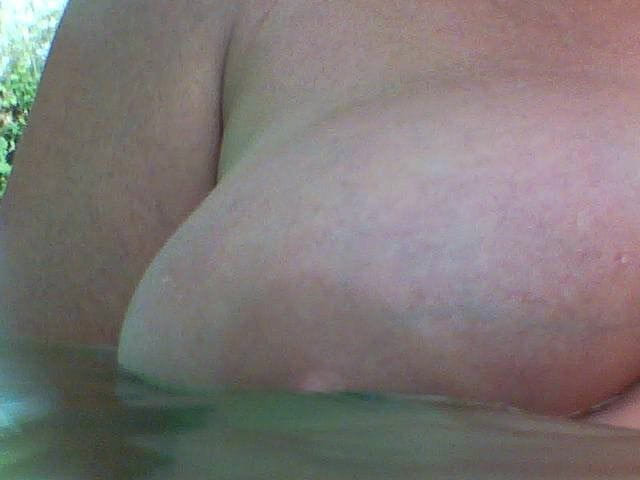 Julie Cunningham: 줄리 커닝햄 수중 카메라