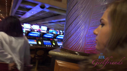 ATK Fans (Girlfriends): Liburan virtual Las Vegas sama sydney cole 1/3