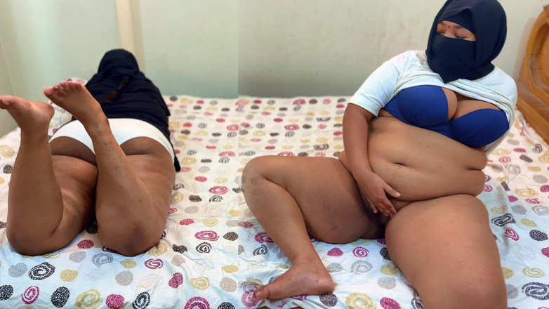 Aria Mia: Figliastra araba calda culona e matrigna a letto condivisa in...