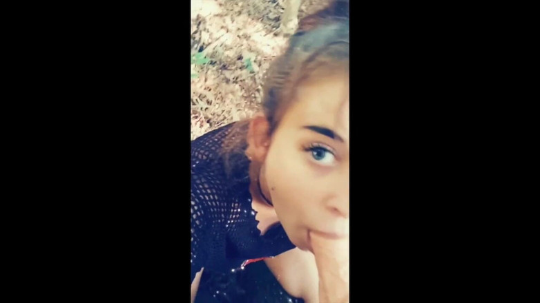 Alli Anderson: Utanför suger och spelar